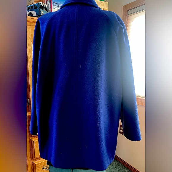 London Fog 100% Virgin Wool Mid length Coat. Size 16 - Picture 2 of 6